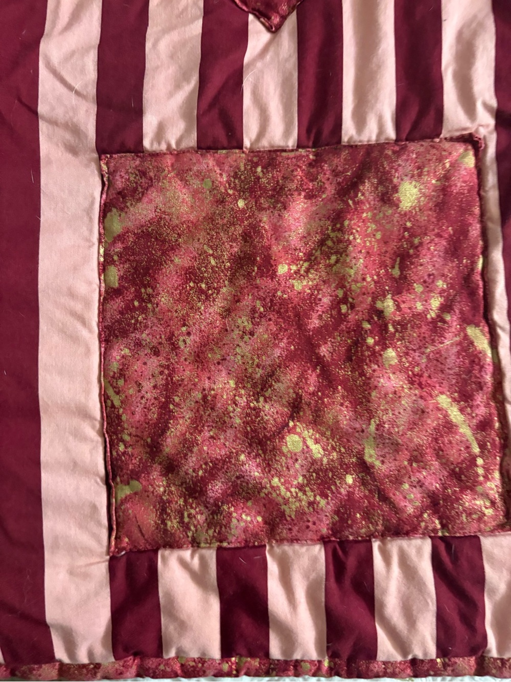 Small patch quilt - Picture 3 of 6